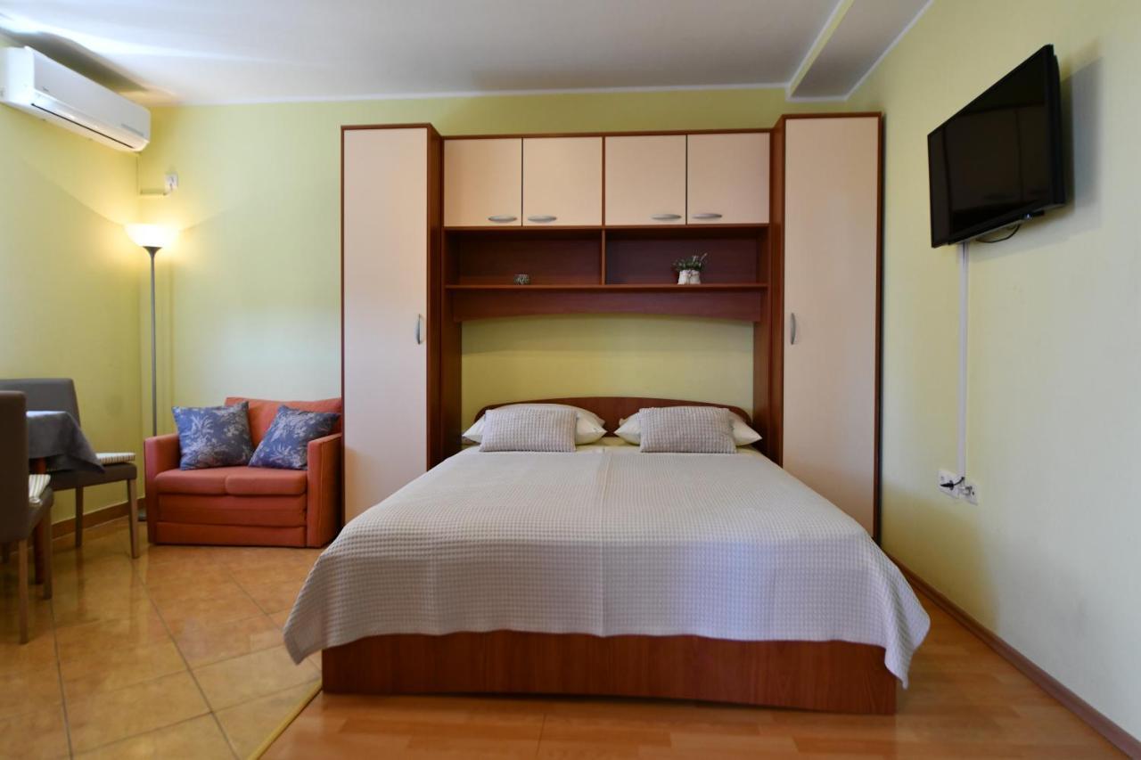 Apartments Vila Miranda Vodice Luaran gambar