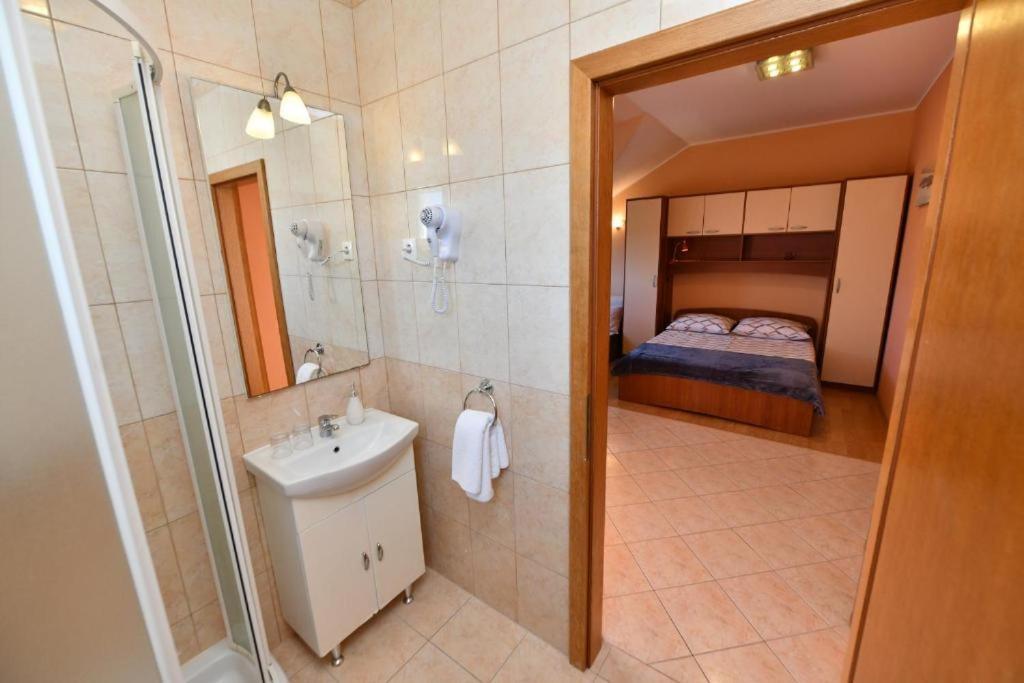 Apartments Vila Miranda Vodice Luaran gambar