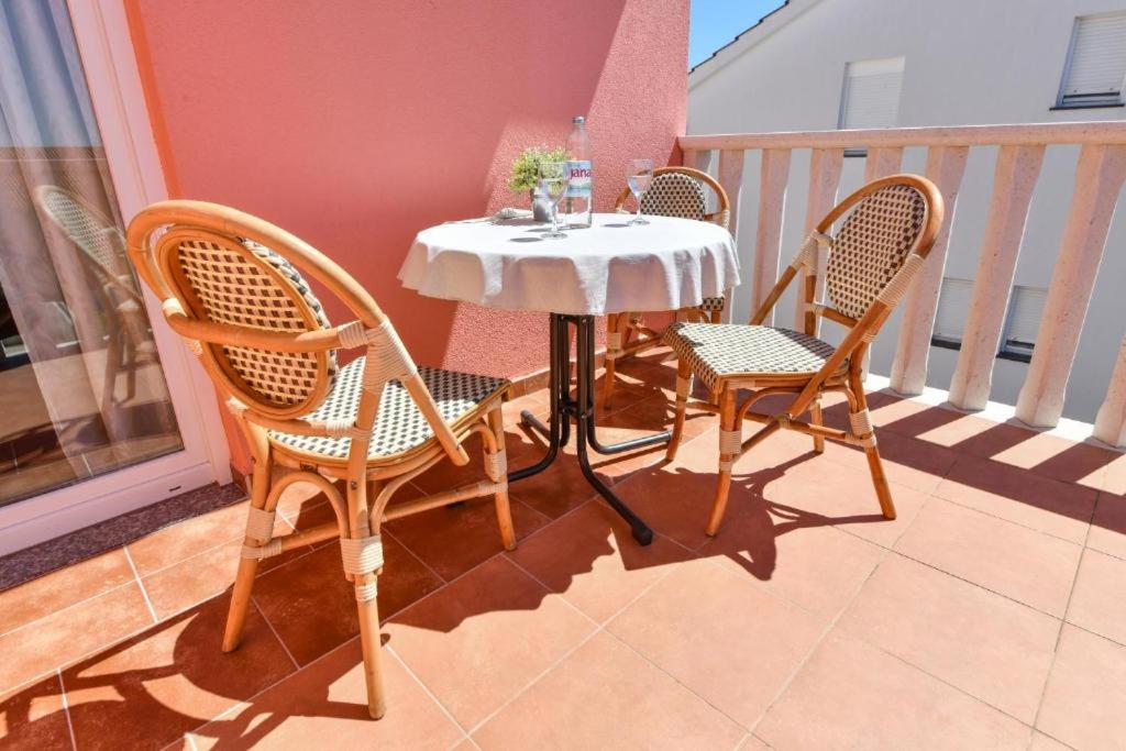 Apartments Vila Miranda Vodice Luaran gambar
