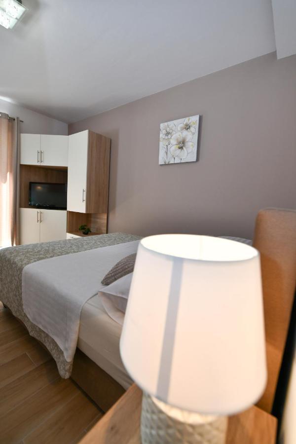 Apartments Vila Miranda Vodice Luaran gambar